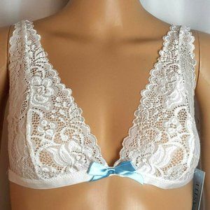 Castle Lace Women's White Bra Size M